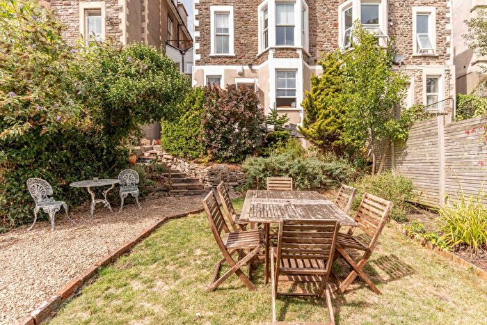 2 Bedroom Flat For Sale In Cromwell Road, St Andrews, Bristol, BS6