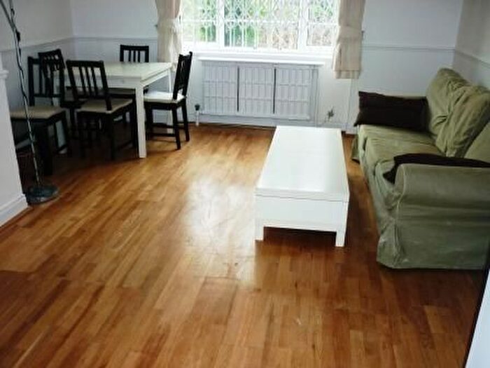 1 Bedroom Flat To Rent In Finchley Road, London, NW3