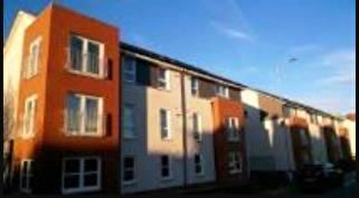 2 Bedroom Flat To Rent In John Pitcairn Place, Kirkcaldy, KY1