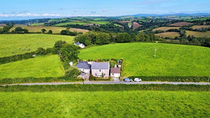 4 Bedroom Detached House For Sale In St. Clears, Carmarthen, SA33