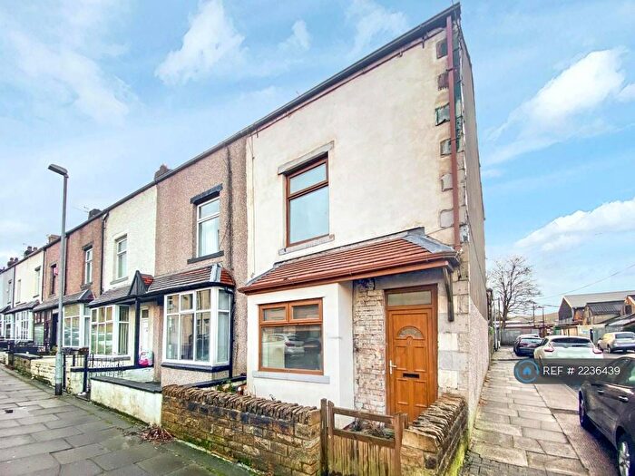 4 Bedroom End Of Terrace House To Rent In Olympia Street, Burnley, BB10
