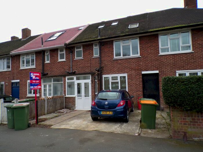 5 Bedroom Terraced House To Rent In Canning Town, London, E16