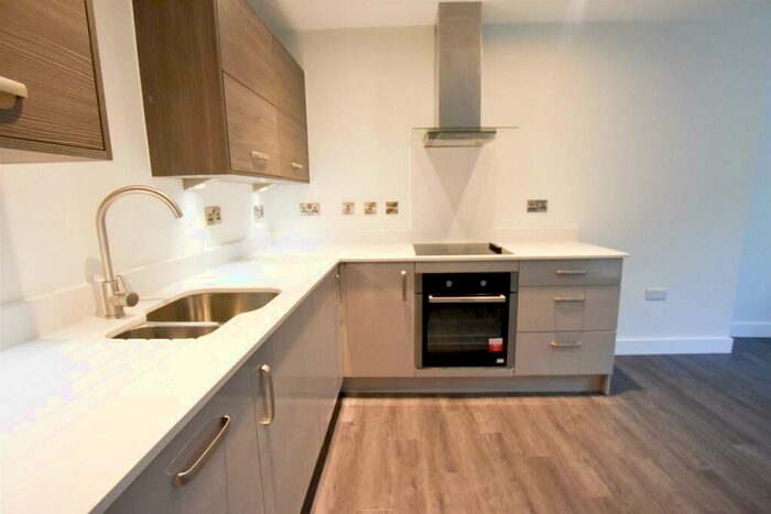 1 Bedroom Apartment To Rent In North Street, Rothley, Leicester, LE7