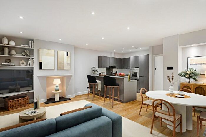 2 Bedroom Flat To Rent In Finborough Road, The Boltons, SW10