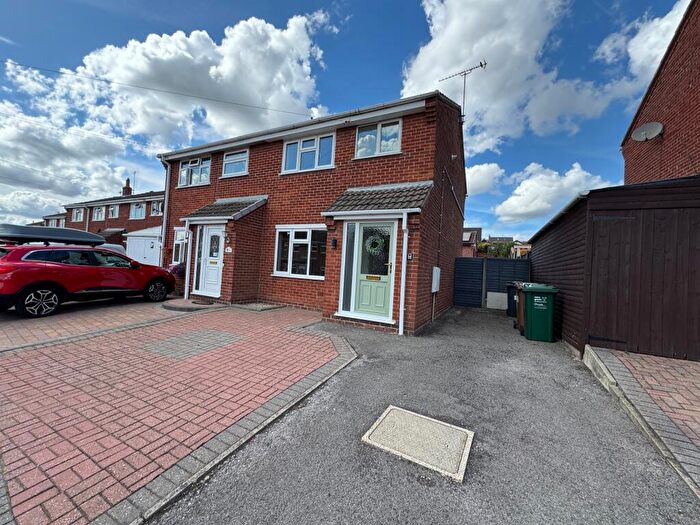 3 Bedroom Semi-Detached House For Sale In Fairfield Crescent, Newhall, Swadlincote, Derbyshire, DE11