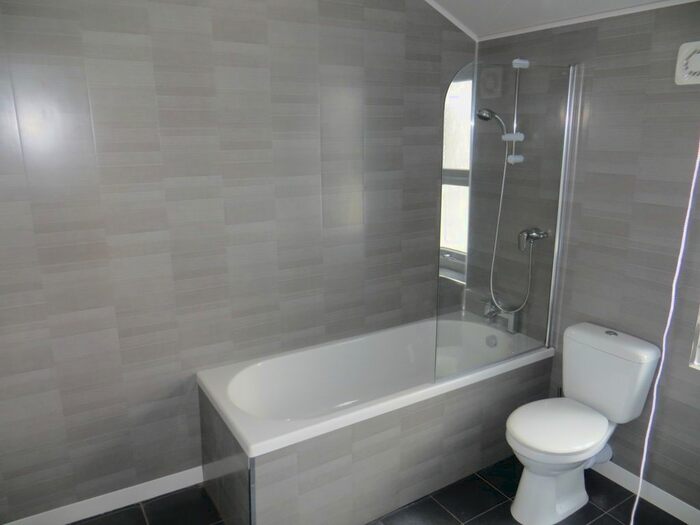 2 Bedroom Flat To Rent In Holly Road, Edgbaston, Birmingham, B16