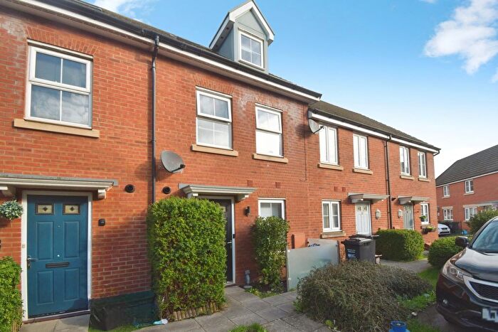 4 Bedroom Town House For Sale In Peploe Way, Bridgwater, TA6