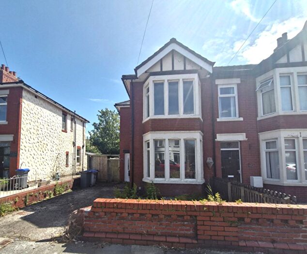3 Bedroom Semi-Detached House To Rent In Chislehurst Avenue, Blackpool, FY4