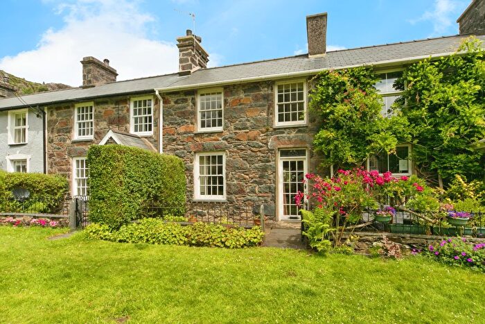 2 Bedroom Terraced House For Sale In Sygun Terrace, Beddgelert, Caernarfon, Gwynedd, LL55
