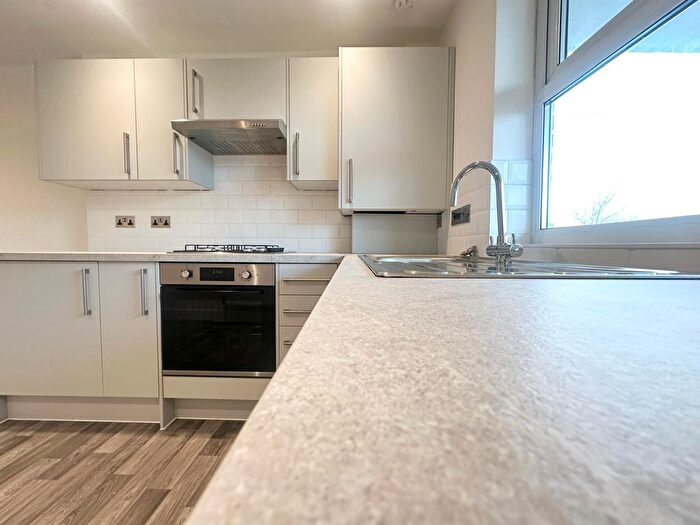 1 Bedroom Flat To Rent In Old Church Road, London, E4