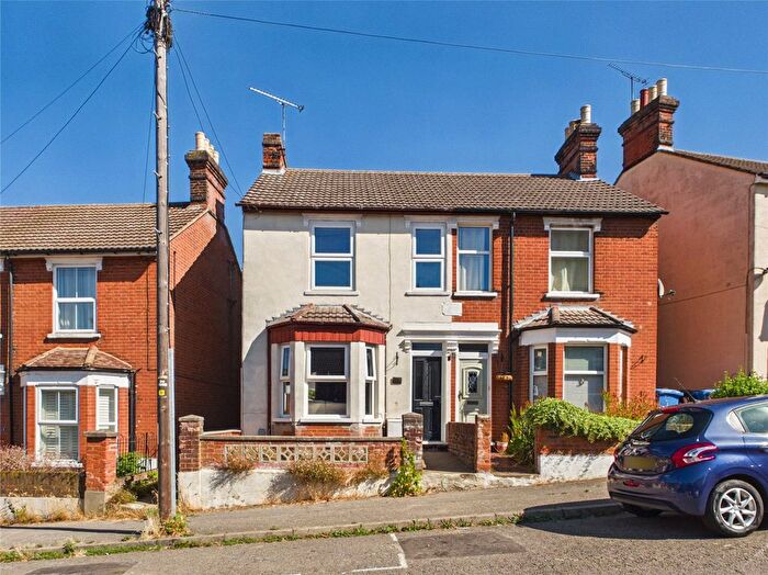 3 Bedroom Semi Detached House For Sale In Upland Road, Ipswich, Suffolk, IP4