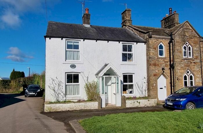3 Bedroom Cottage To Rent In Pendleton, Clitheroe, BB7