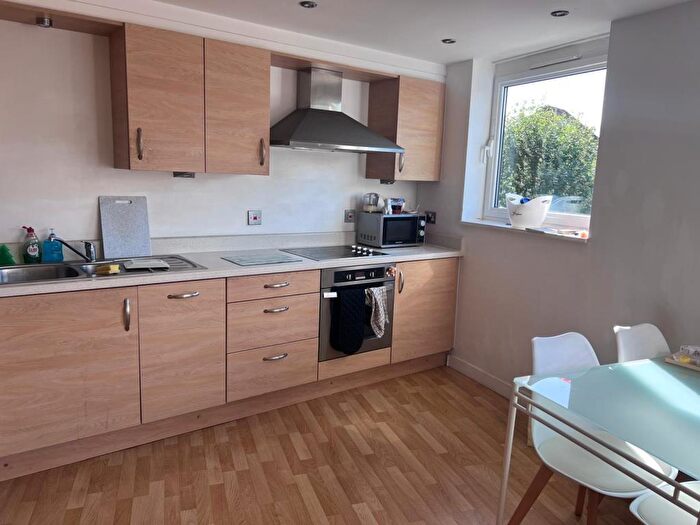 2 Bedroom Flat To Rent In Camberley, Surrey, GU15