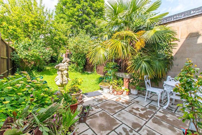 3 Bedroom Terraced House To Rent In Lechmere Road, Willesden Green, London, NW2