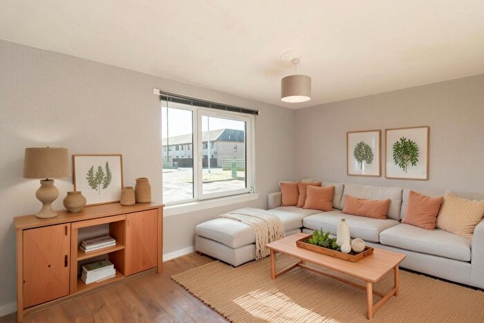 2 Bedroom Flat For Sale In The Maltings, Montrose, DD10