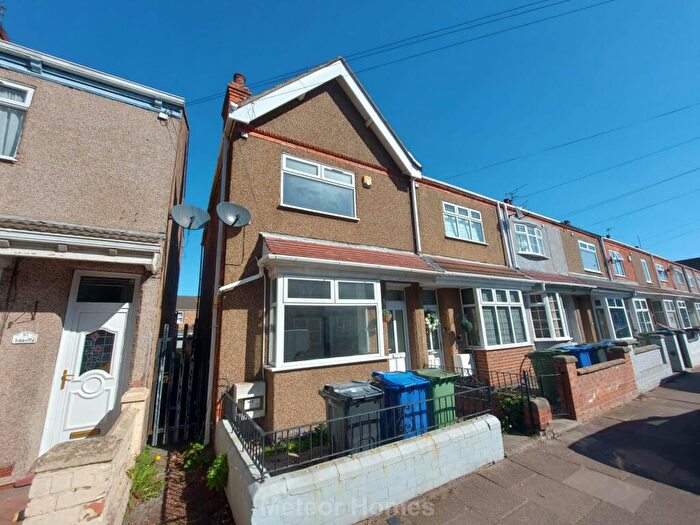 2 Bedroom End Of Terrace House For Sale In Fairmont Road, Grimsby, DN32