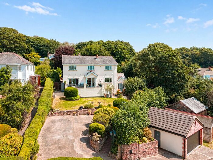 5 Bedroom Detached House For Sale In Pipers Lane, Heswall, CH60