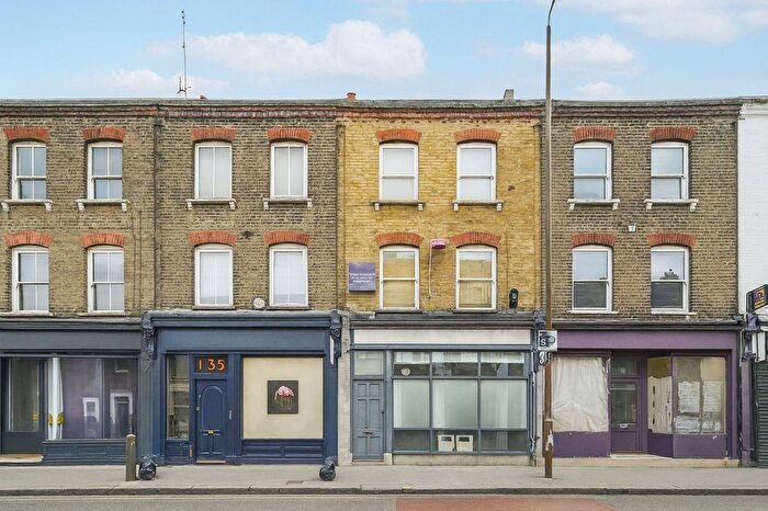 Studio To Rent In Greenwich South Street, London, SE10