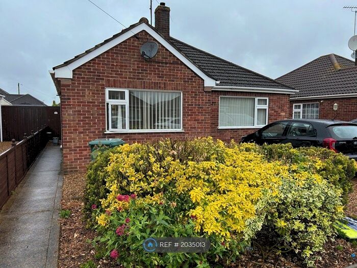 3 Bedroom Bungalow To Rent In Desborough Avenue, Peterborough, PE2