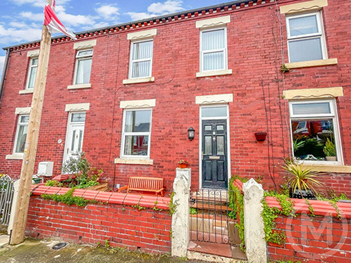 2 Bedroom Terraced House For Sale In Briercliffe Avenue, Blackpool, FY3