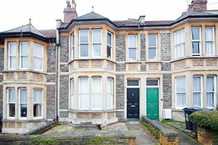 6 Bedroom Terraced House To Rent In Wellington Hill, Horfield, Bristol, BS7