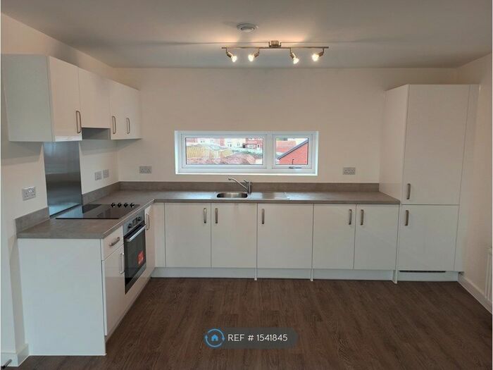 1 Bedroom Flat To Rent In Oxleigh Way, Bristol, BS34