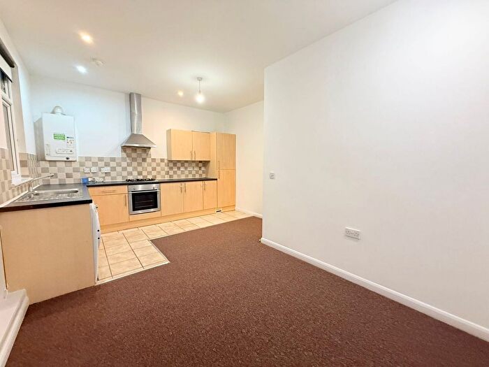 2 Bedroom Flat To Rent In Ilford, IG1