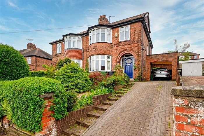 4 Bedroom Semi-Detached House For Sale In St. Swithins Walk, York, YO26