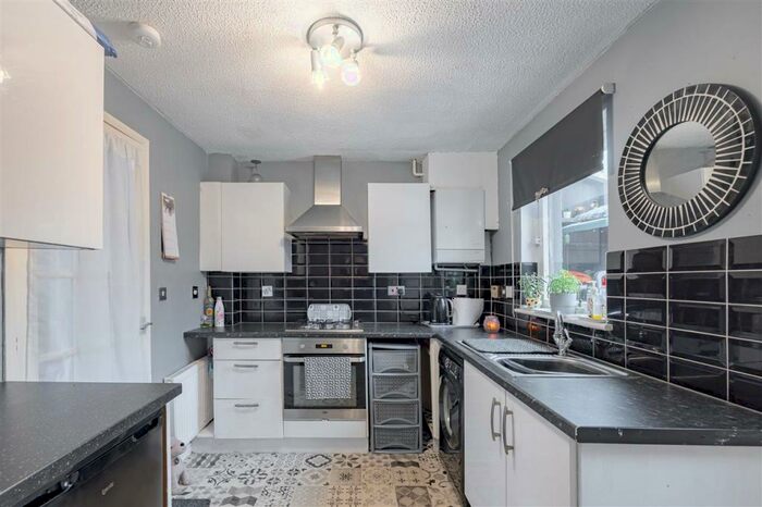 2 Bedroom Terraced House For Sale In Meadowpark Road, Bathgate, EH48