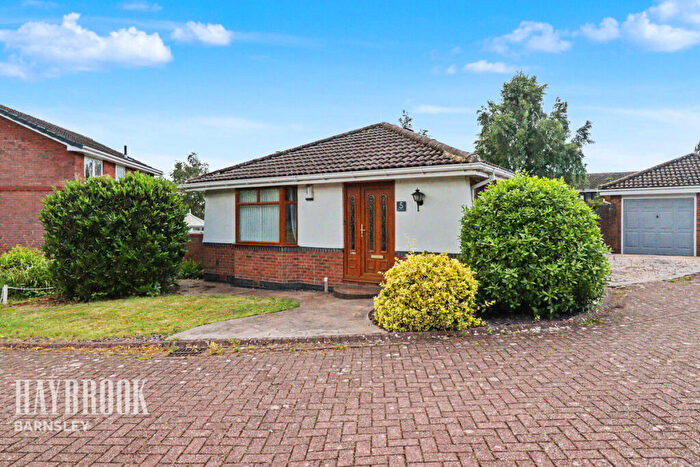 3 Bedroom Detached Bungalow For Sale In Oaks Wood Drive, Darton, S75