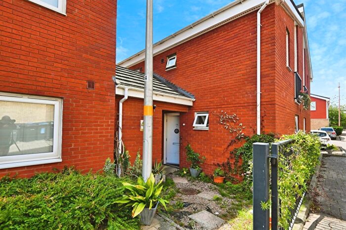 1 Bedroom Flat For Sale In Merlin Way, Birmingham, B35
