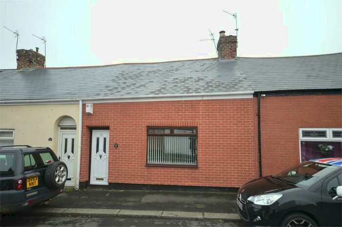 2 Bedroom Cottage To Rent In Warennes Street, Sunderland, SR4