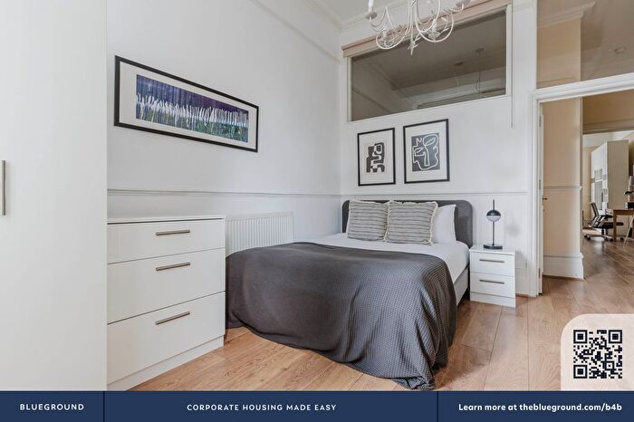 2 Bedroom Flat To Rent In Earl's Court, London, SW5