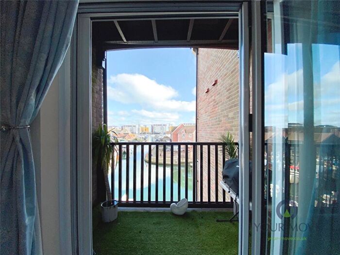 2 Bedroom Flat For Sale In Daytona Quay, Eastbourne, East Sussex, BN23