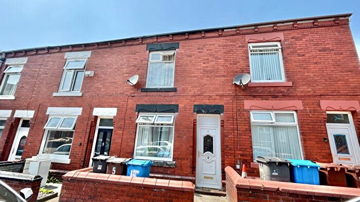 2 Bedroom Terraced House For Sale In Palace Street, Chadderton, Oldham, OL9