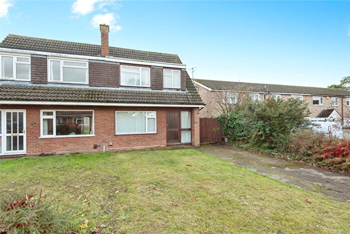 3 Bedroom Semi Detached House For Sale In Southland Rise, Langford, Biggleswade, Bedfordshire, SG18