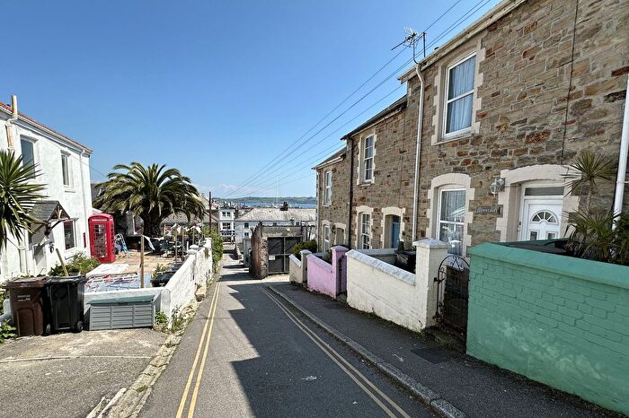 2 Bedroom Terraced House For Sale In Hulls Lane, Falmouth, TR11