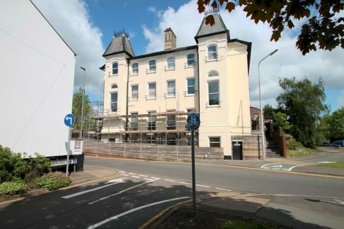 1 Bedroom Apartment To Rent In Enville Street, Stourbridge, West Midlands, DY8