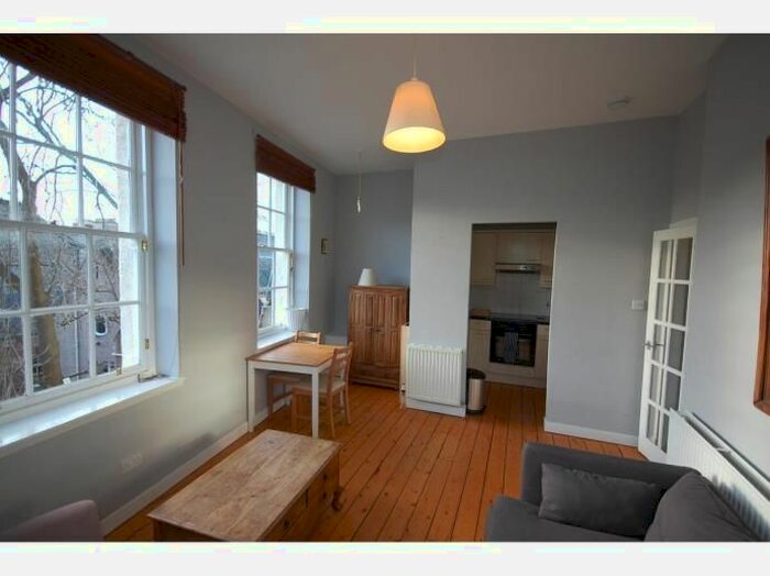 1 Bedroom Flat To Rent In St. Stephen Street, New Town, Edinburgh, EH3