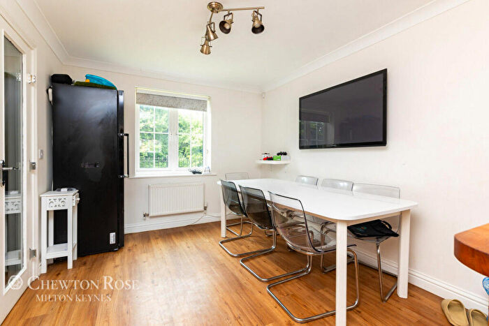 5 Bedroom Town House For Sale In Newport Road, Woburn Sands, MK17