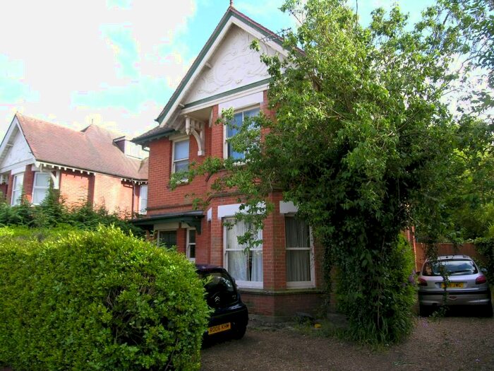 8 Bedroom House To Rent In Bedroom Detached House In Winton, BH9