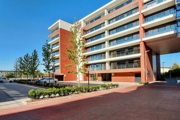 1 Bedroom Apartment To Rent In Newbury, Berkshire, RG14