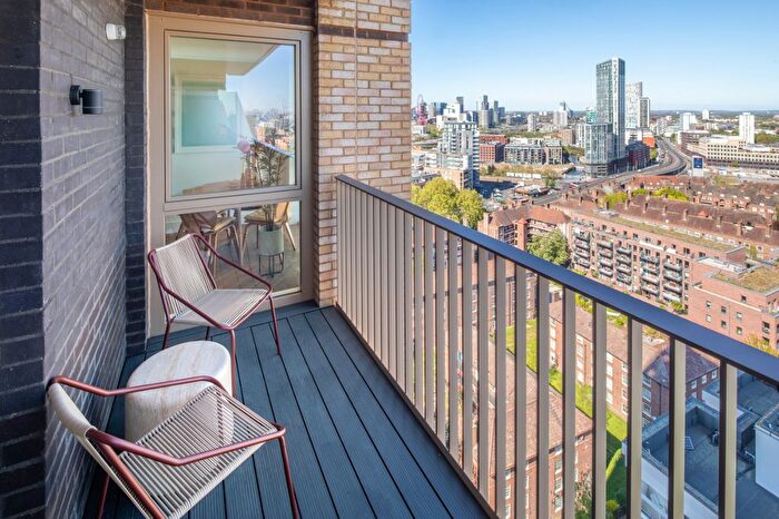 1 Bedroom Flat For Sale In Upper East, Bromley-By-Bow, E3
