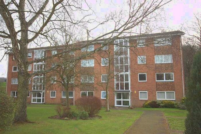 2 Bedroom Flat To Rent In Dell Farm Road, Ruislip, HA4