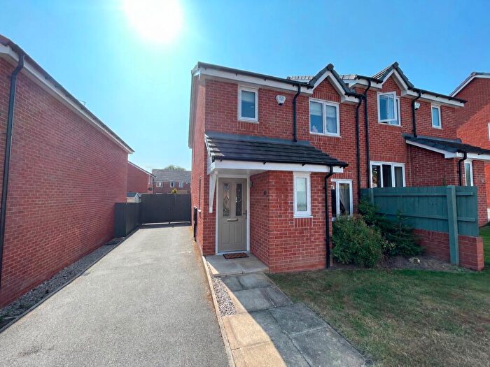 3 Bedroom Semi Detached House For Sale In Well Close, Shavington, Crewe, CW2