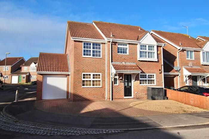 4 Bedroom Detached House For Sale In Beattie Rise, Hedge End, SO30