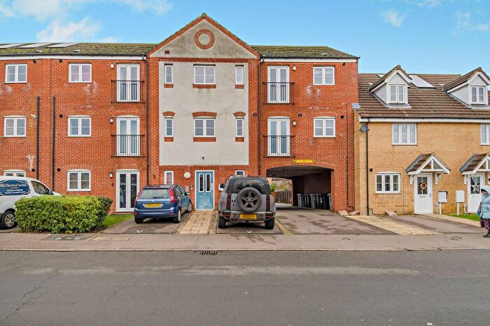 2 Bedroom Flat For Sale In Manning Road, Bourne, PE10