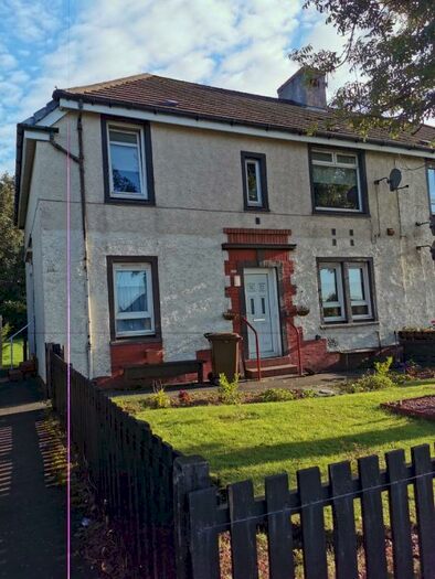 2 Bedroom Flat To Rent In Old Edinburgh Road, Uddingston, G71