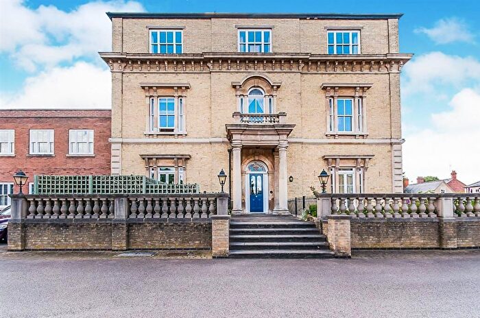 3 Bedroom Flat To Rent In Old Convent Fields, Alexandra Road, Wisbech, PE13