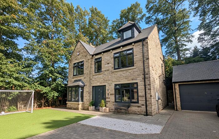 5 Bedroom Detached House For Sale In Clough Lane, Brighouse, HD6